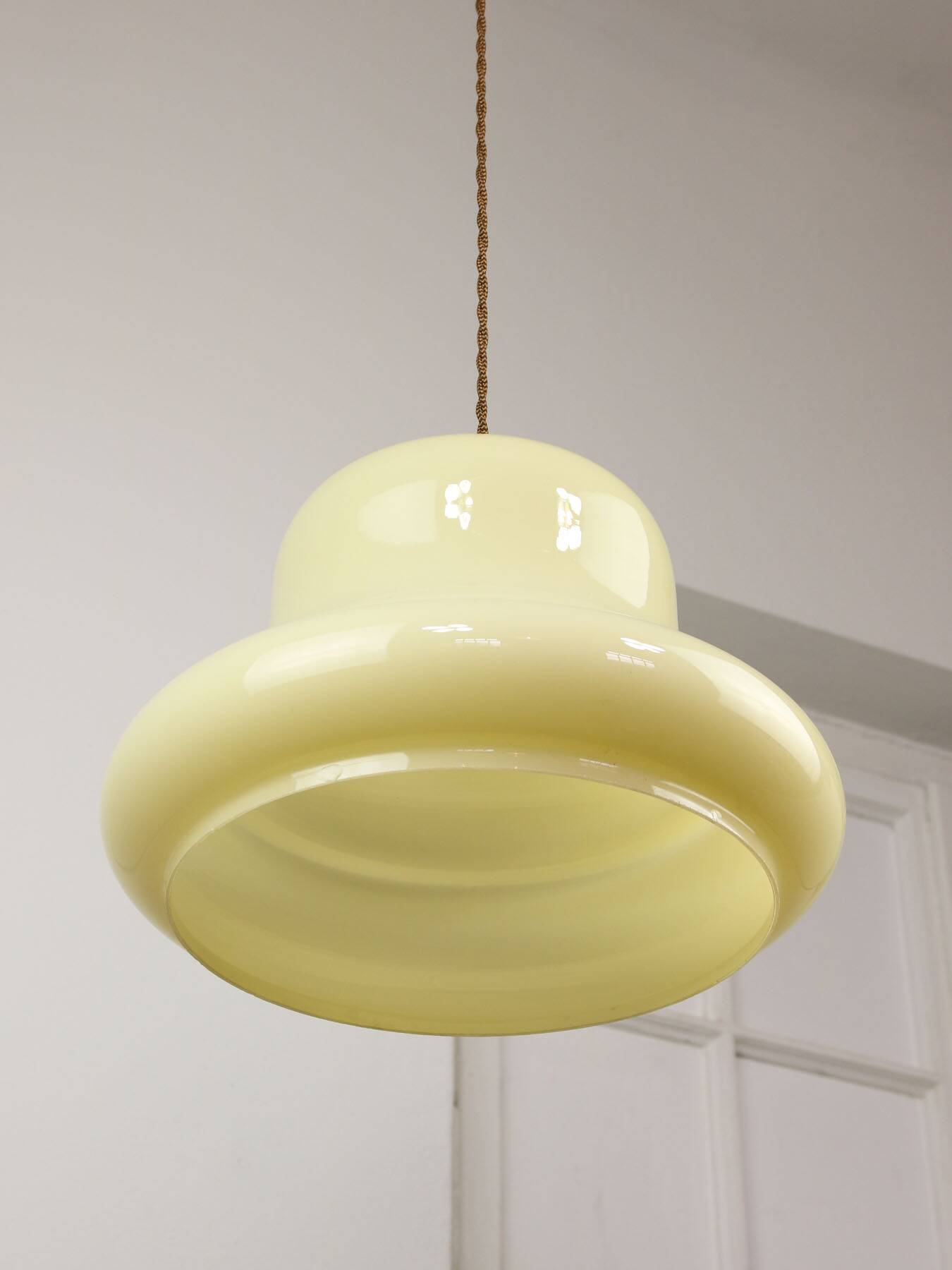 Mid-century italian yellow brass and glass pendant lamp