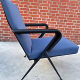 set of 2 Repose armchairs by Friso Kramer for Ahrend de Cirkel