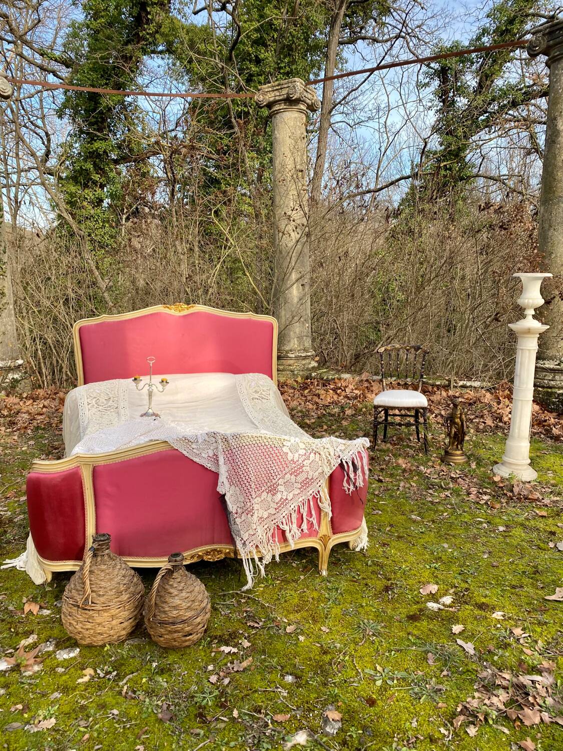 Pink Louis XV style bed