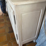 Sideboard called Picardy treats
