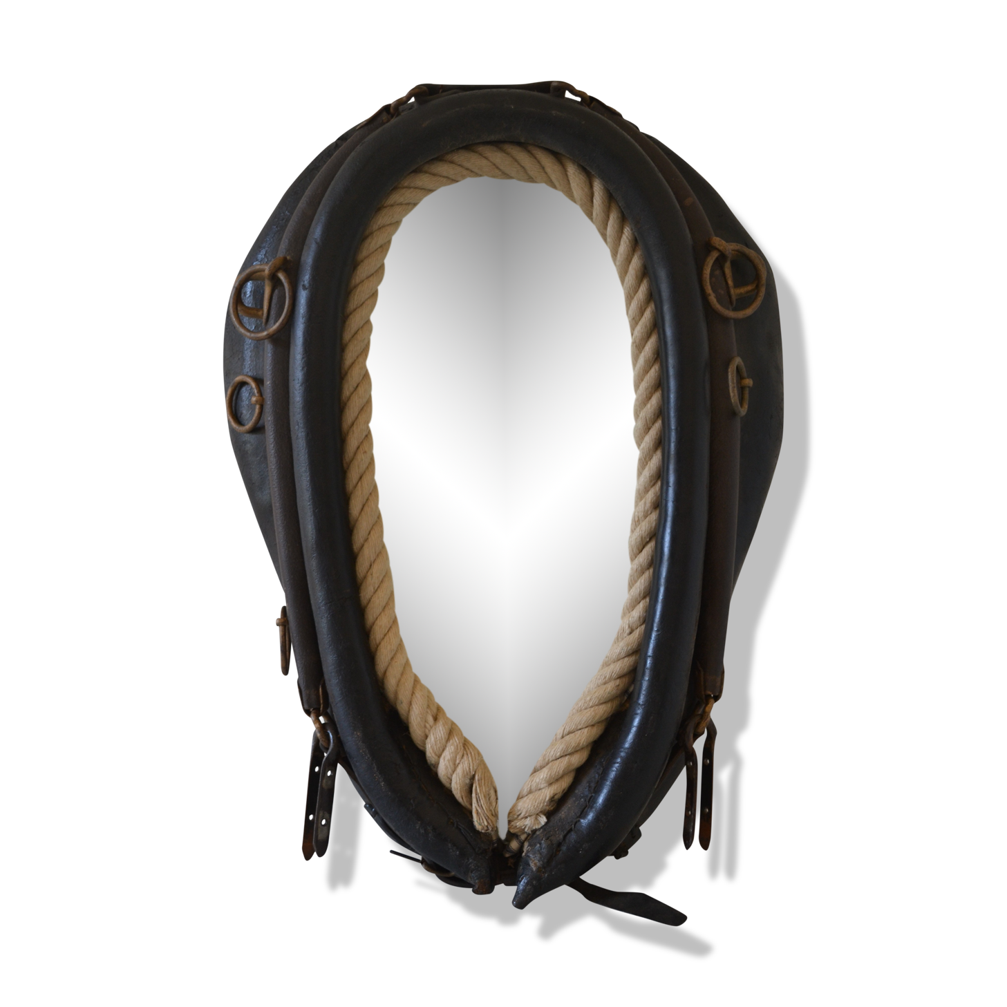 Brutalist mirror horse collar