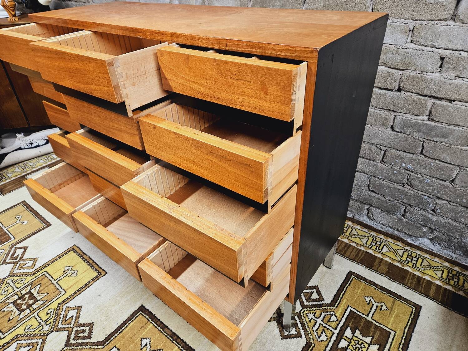 Commode ou meuble de métier scandinave 1970