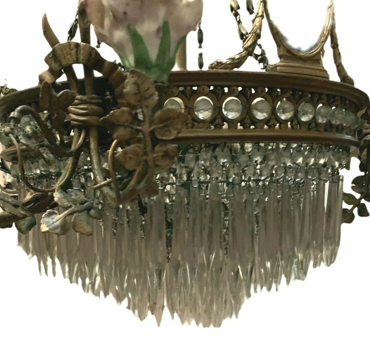 Louis XVI style chandelier in bronze and crystal pendants XIX Century