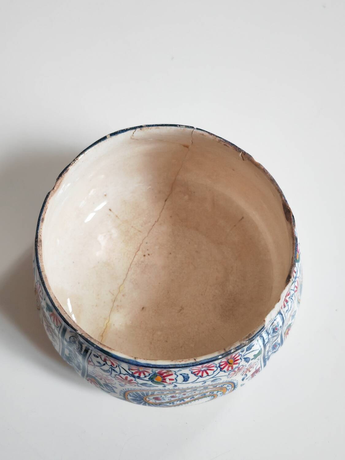 Gien 19th century cashmere bowl