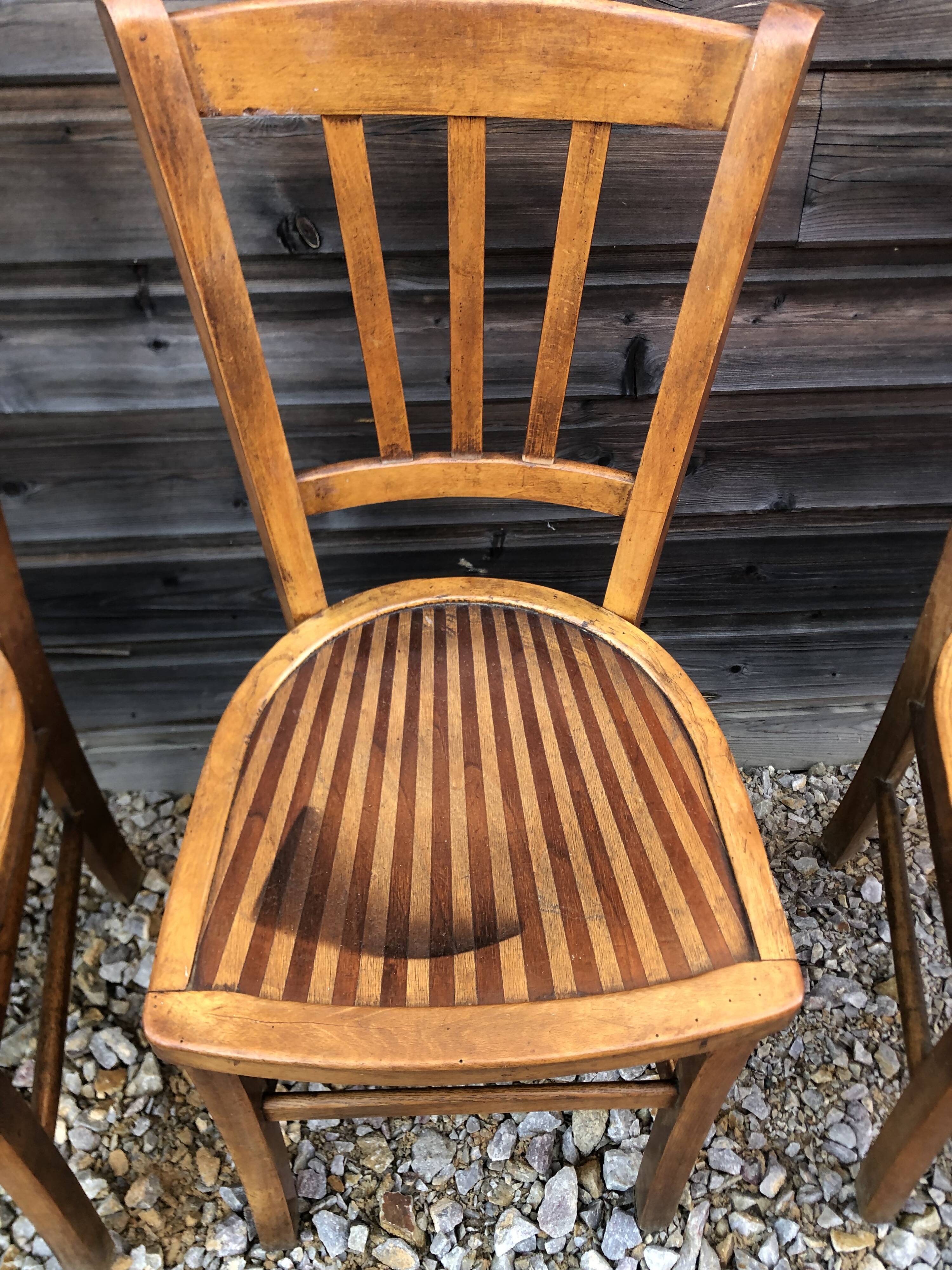 4 chaises bistro