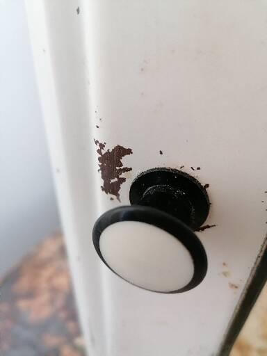 Metal wall toilet cabinet