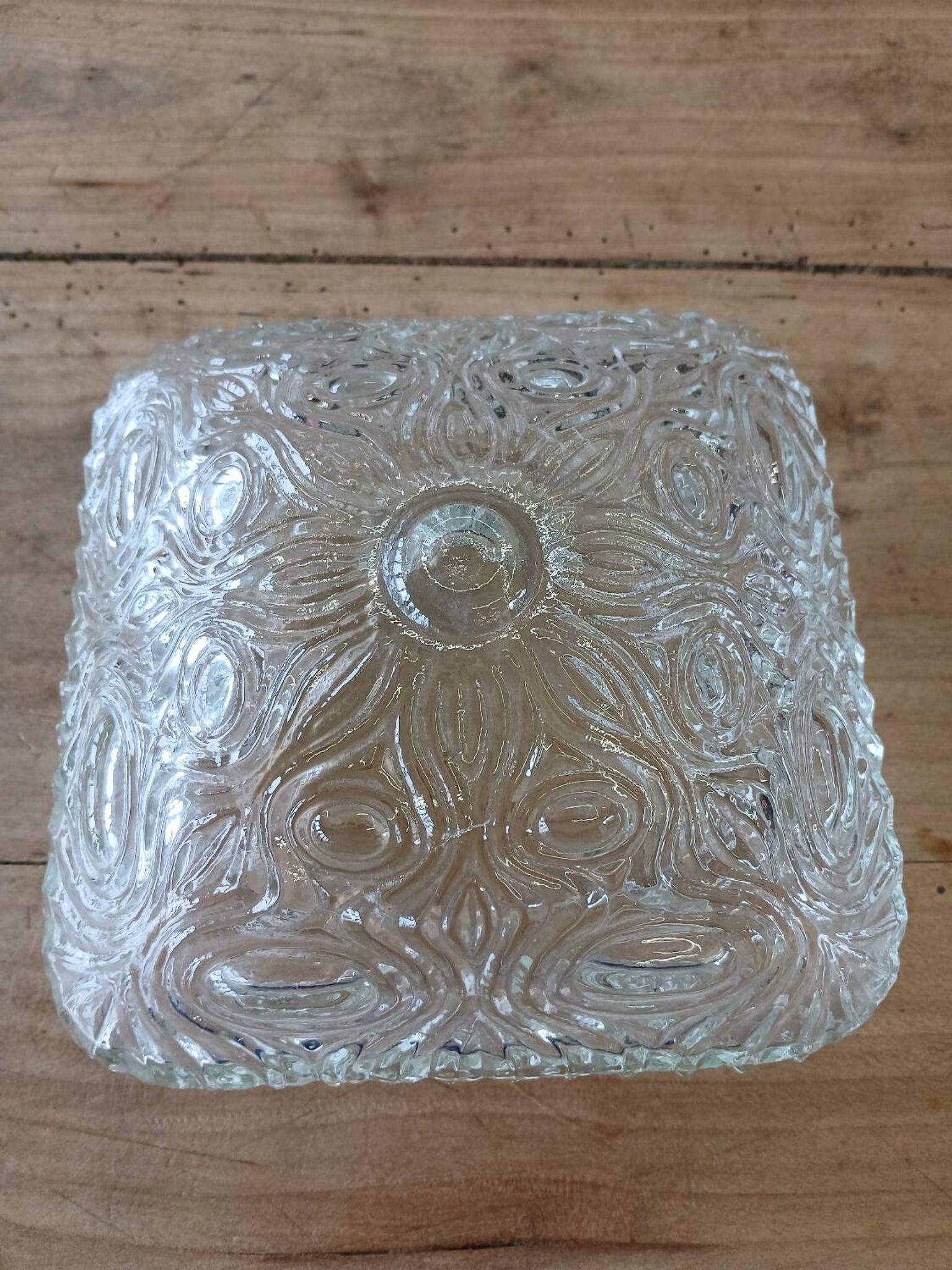 Antique ceiling light in molded glass