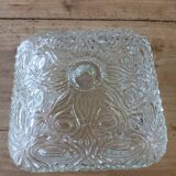 Plafonnier ancien en verre moulé