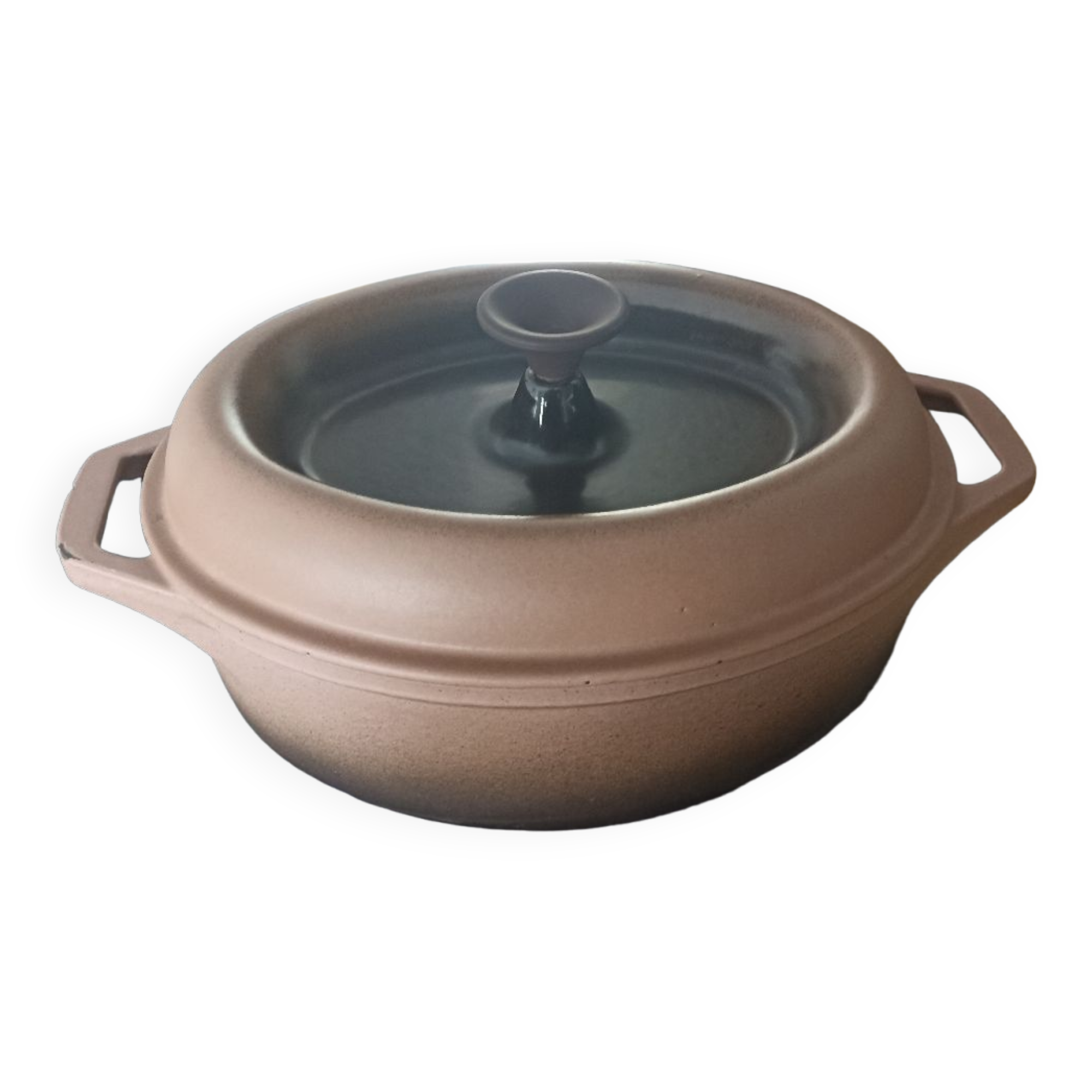 Nomar cast iron casserole