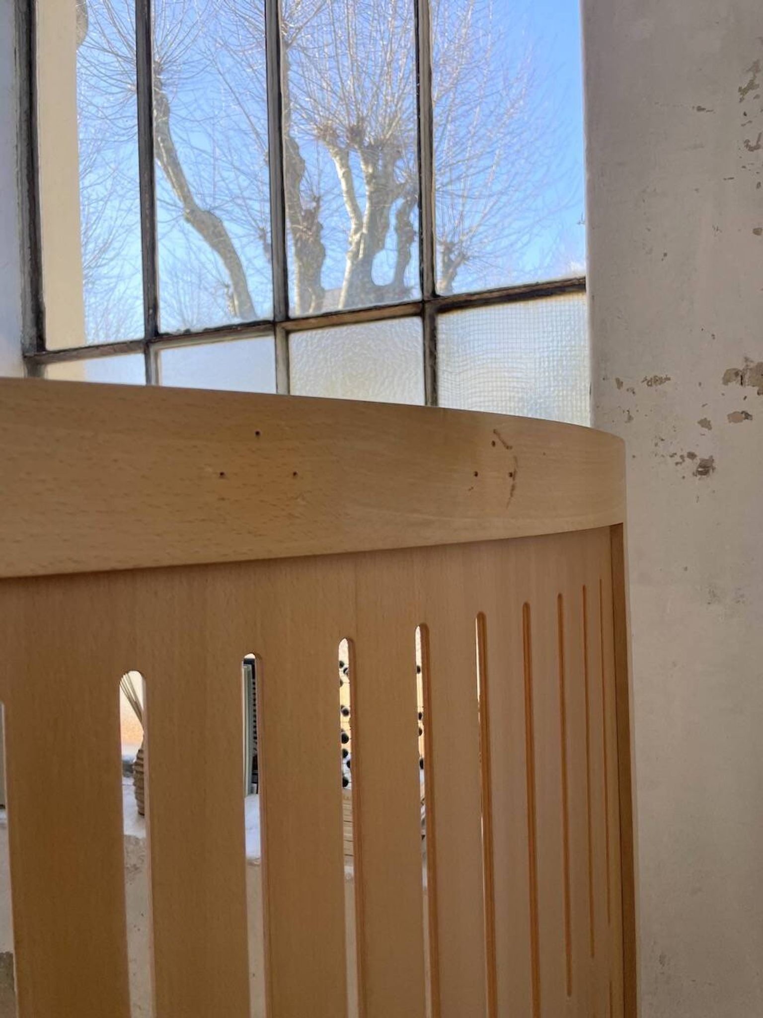 Large curved beech screen from the 80s