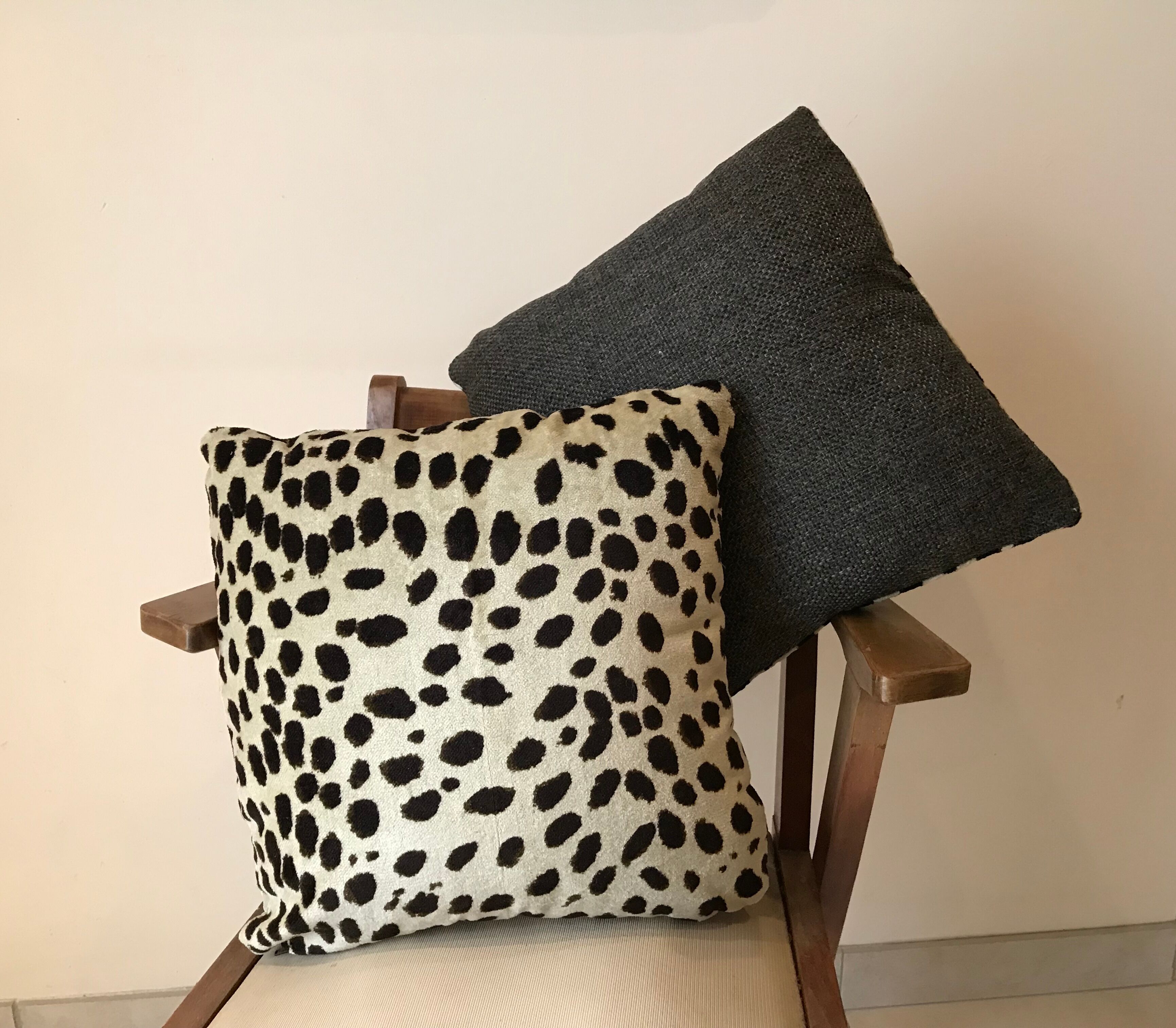 Square cushions