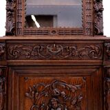Buffet ancien, richement sculpté, fin du 19e siècle