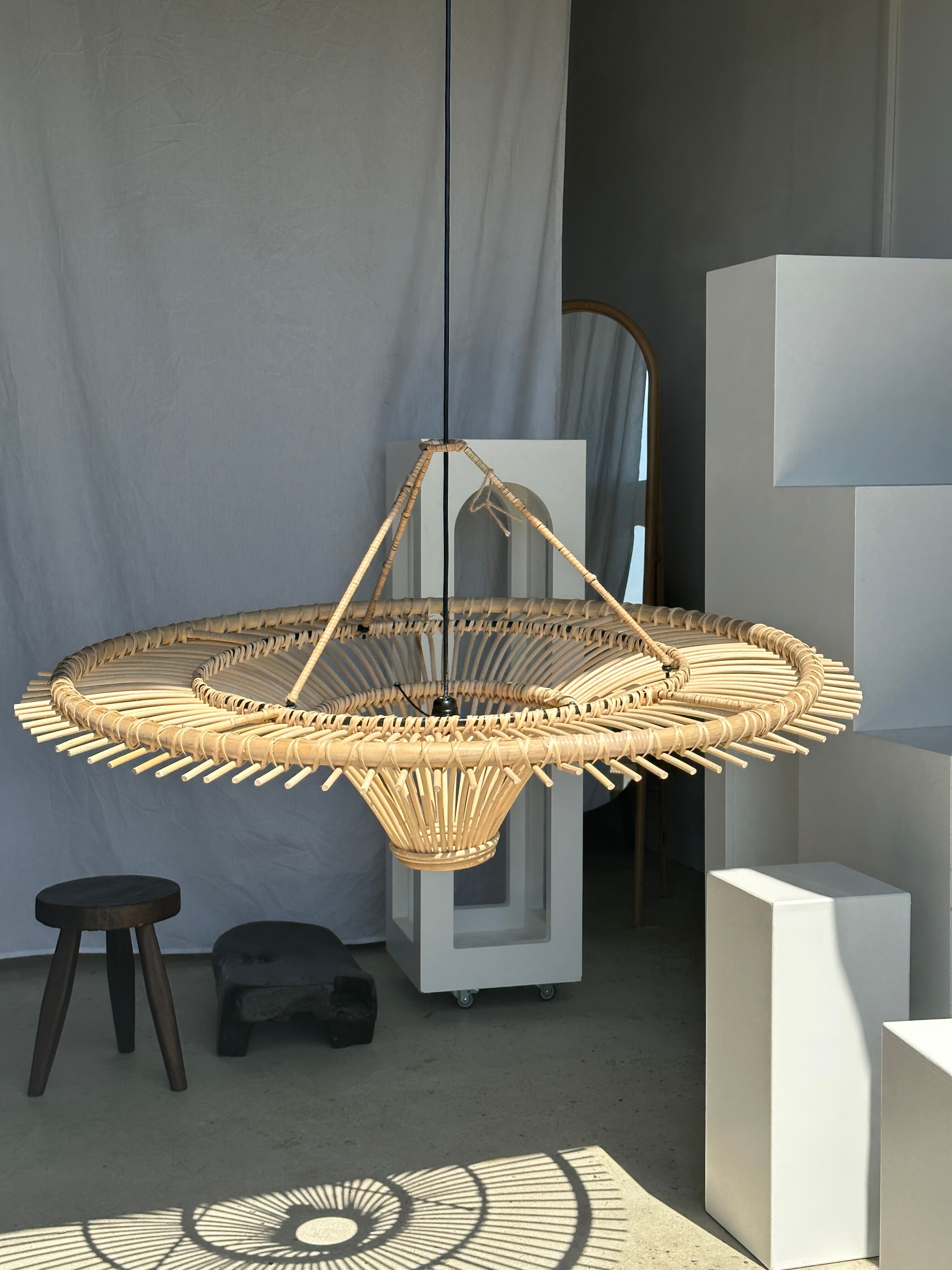 Suspension rattan saucer iron frame D:120 H:60
