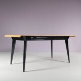 Robin Day dining table for Hille, United Kingdom 1950