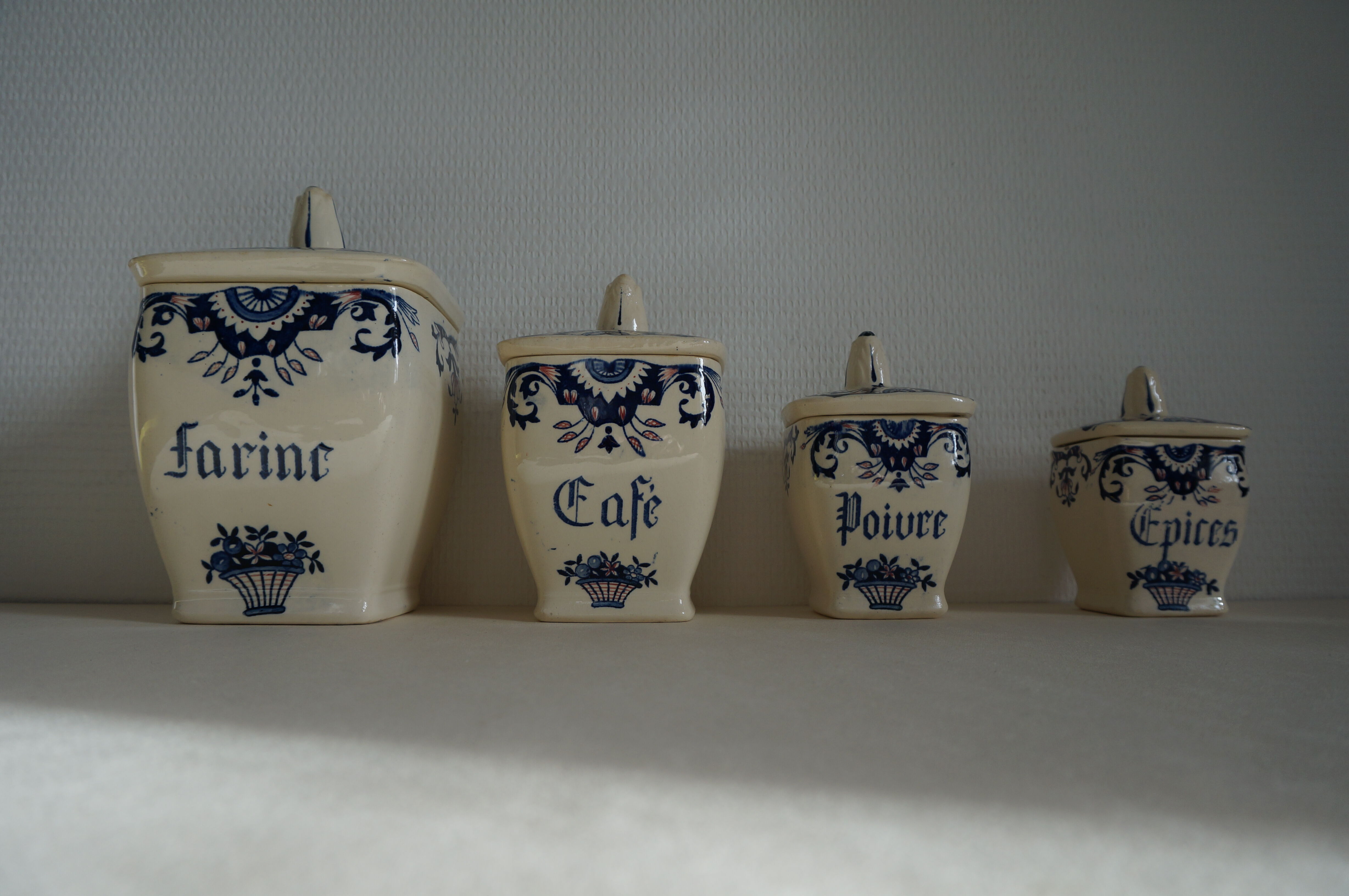 Ensemble de pots à épices