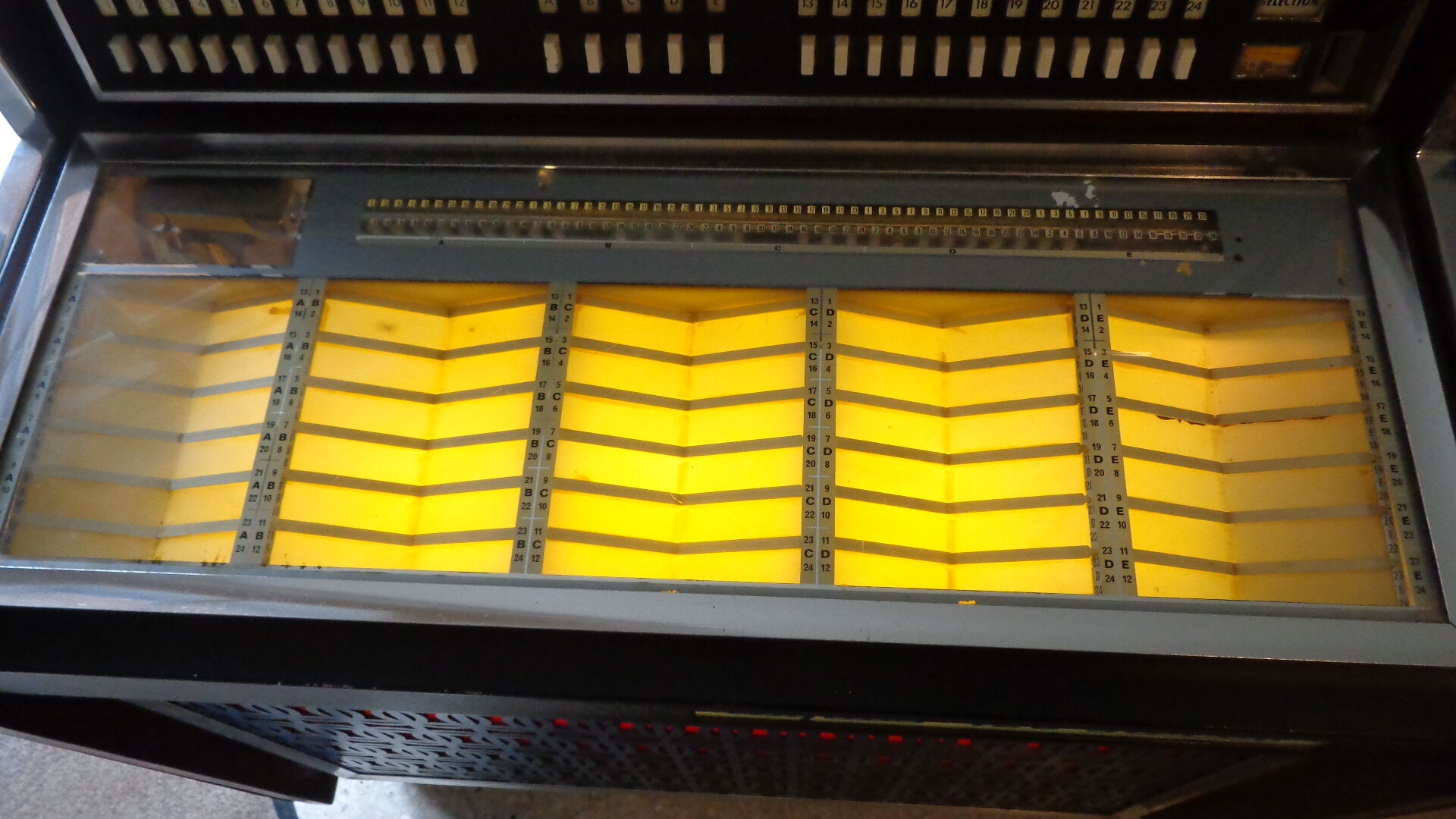 Jupiter Majesty 120 Juke box