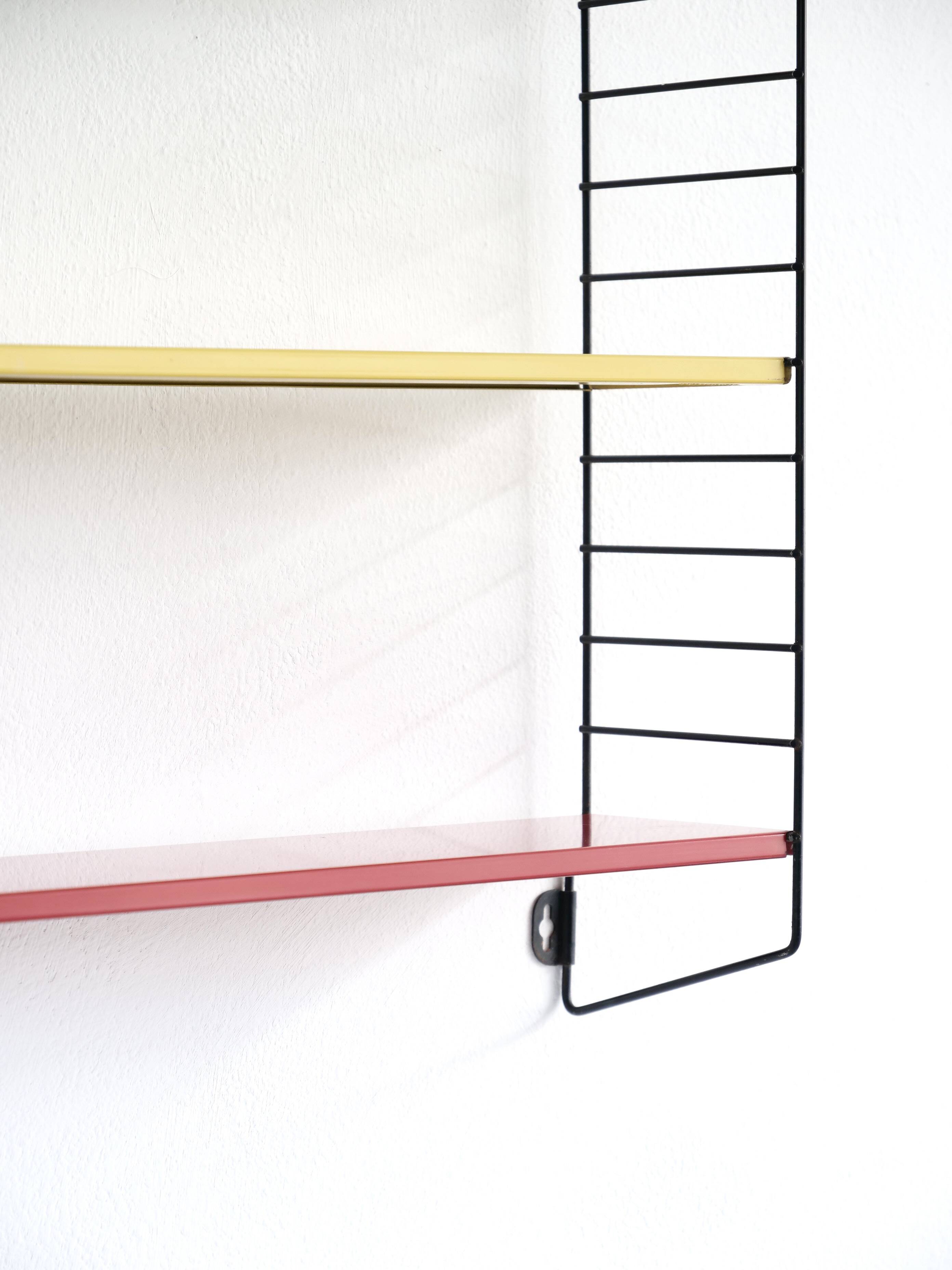 Tomado compact shelf