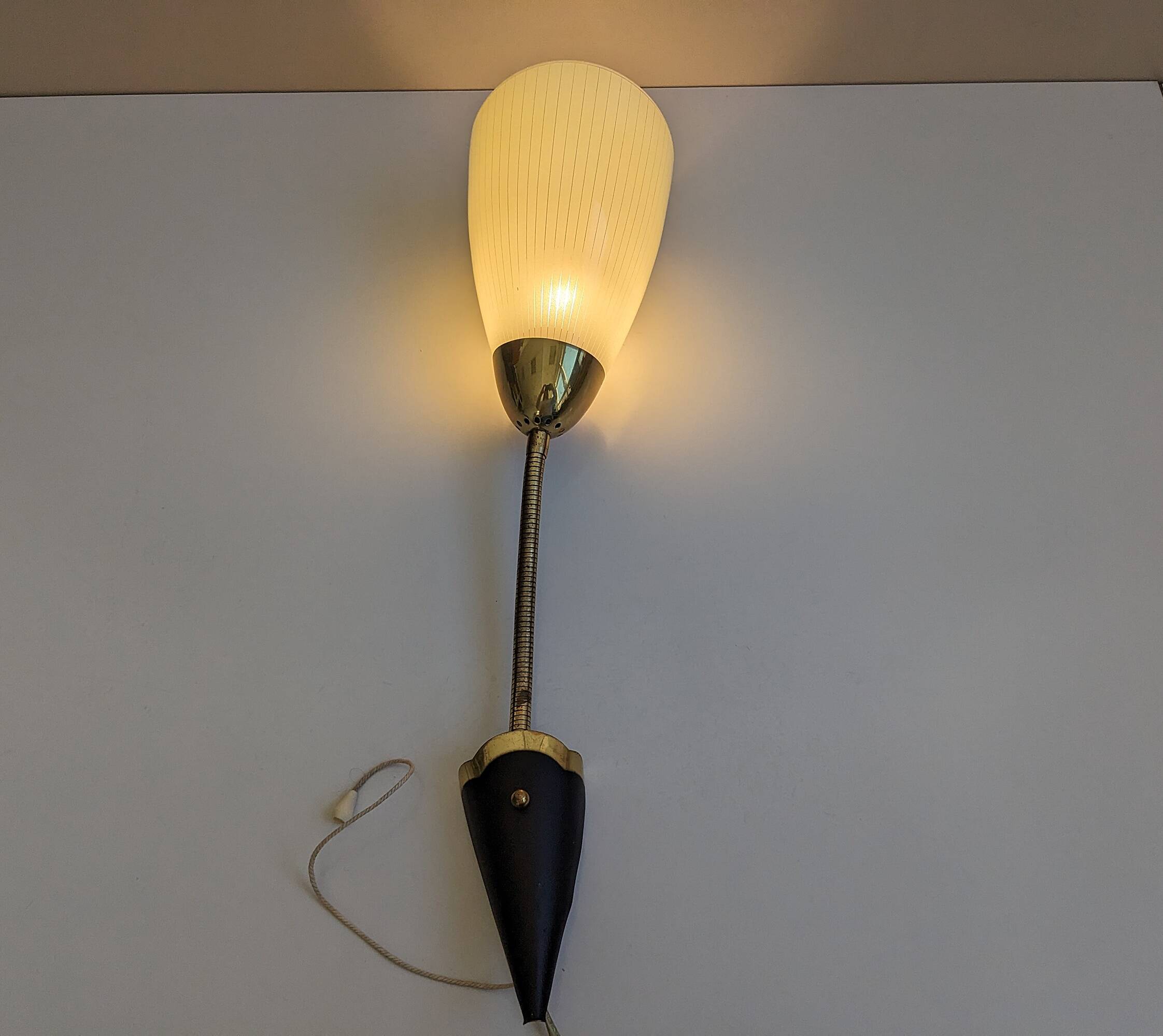 Mid century wall lamp