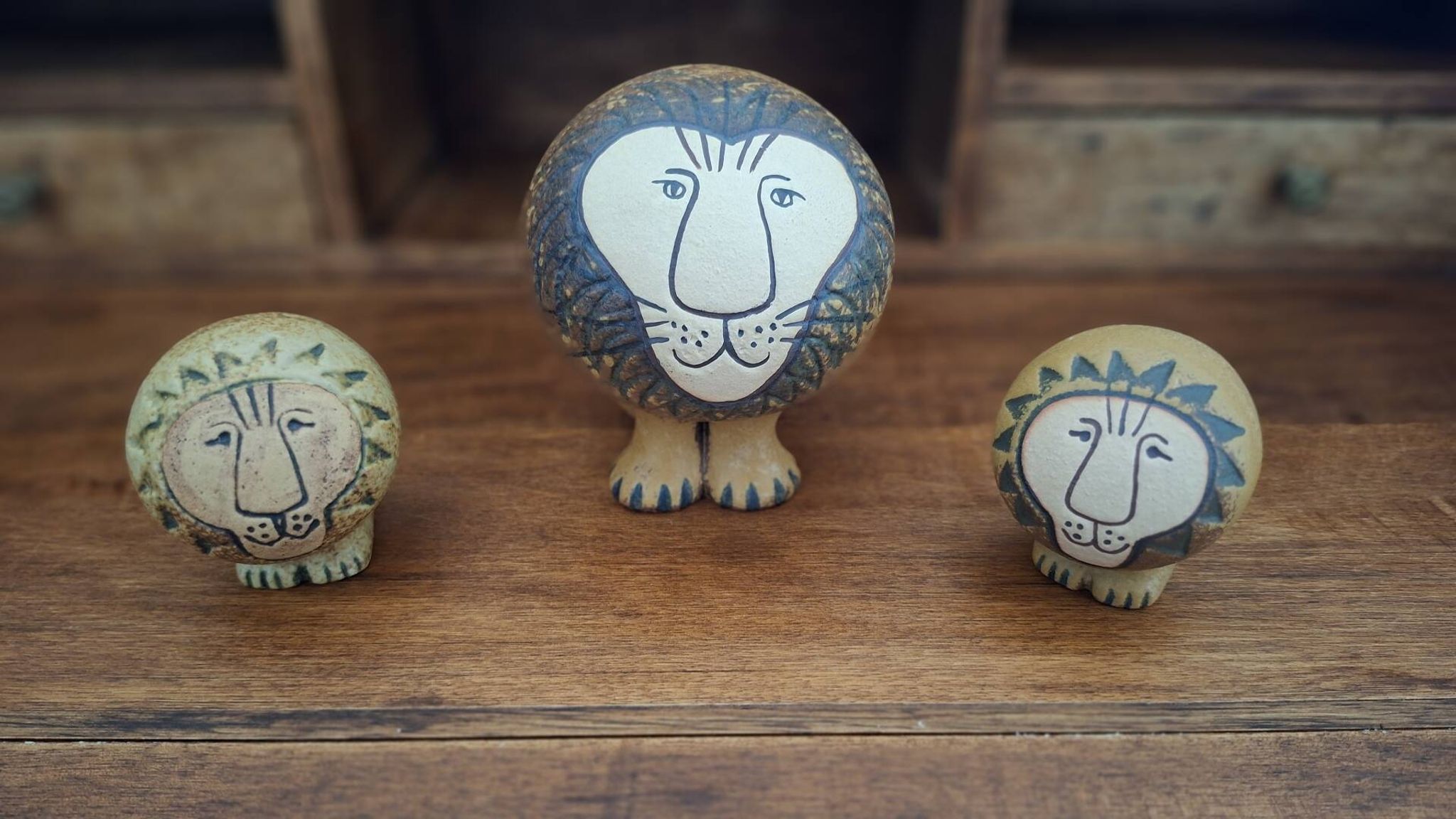 Set of 3 ceramic lions by Lisa Larson/Gustavsberg.