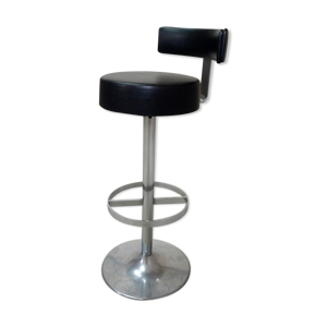 tabouret en acier chromé