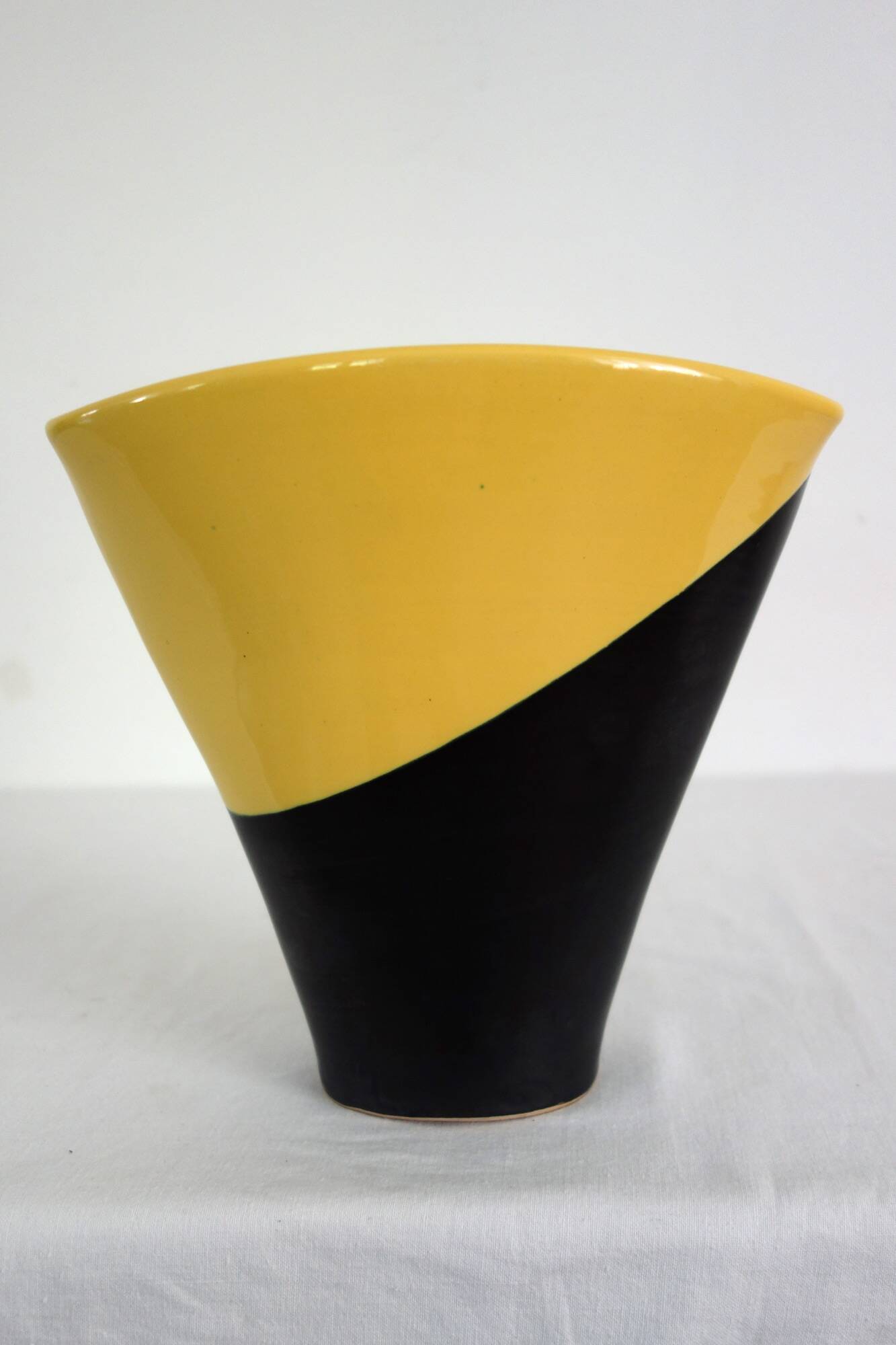 Two-tone Elchinger ceramic vase from the 1960s