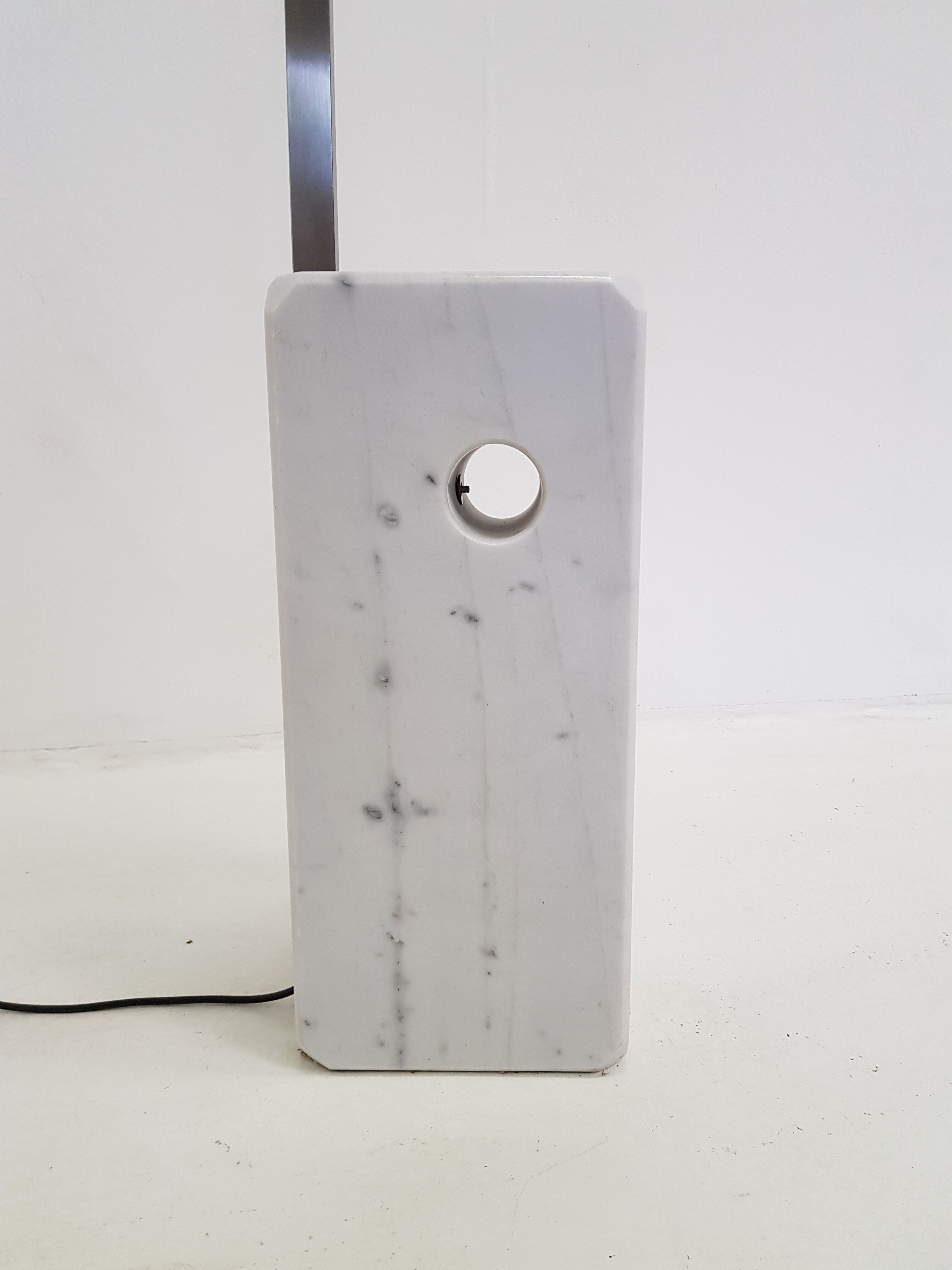 Vintage Arco lamppost marble foot