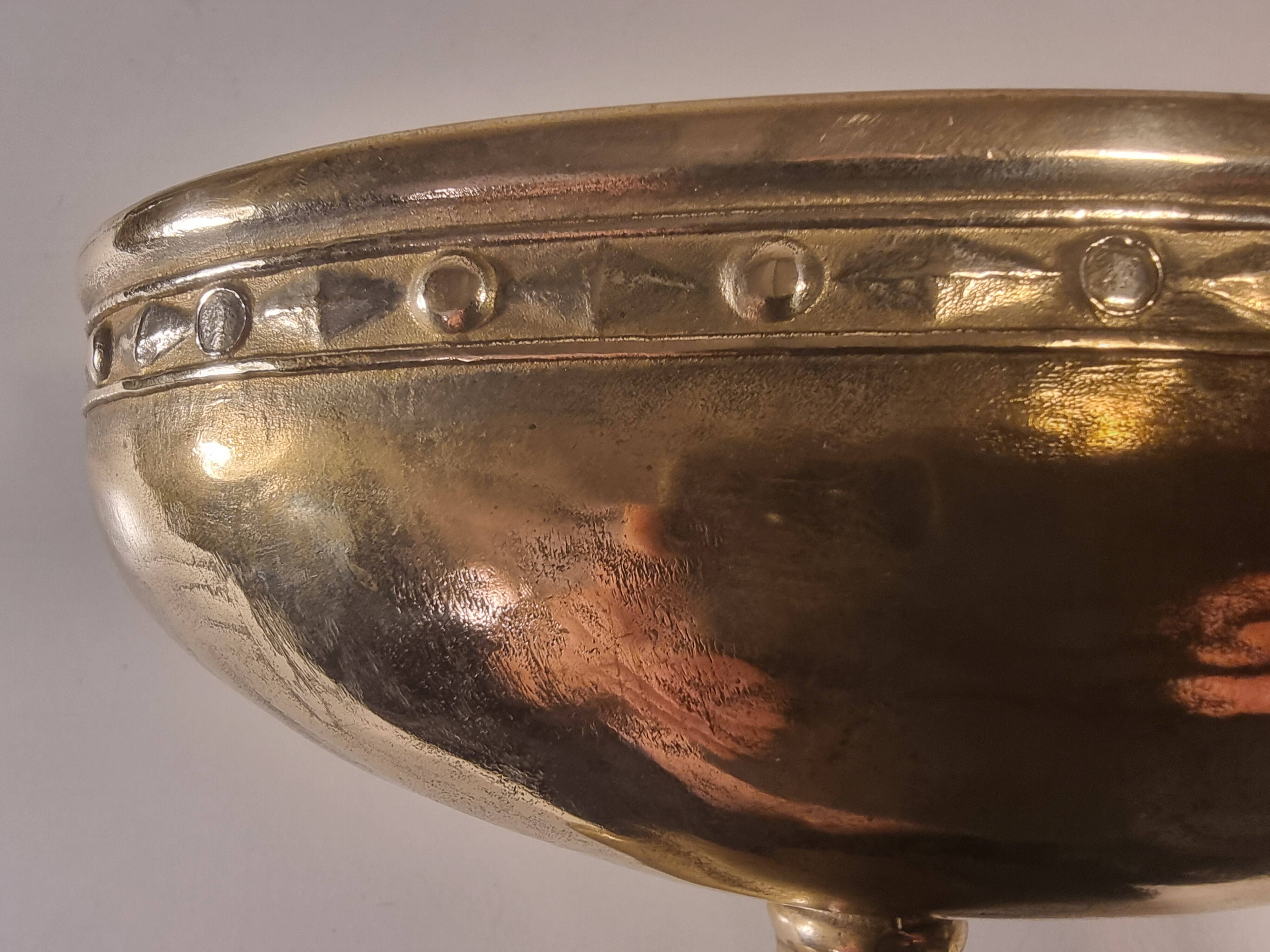 Bronze cup