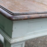 Store table
