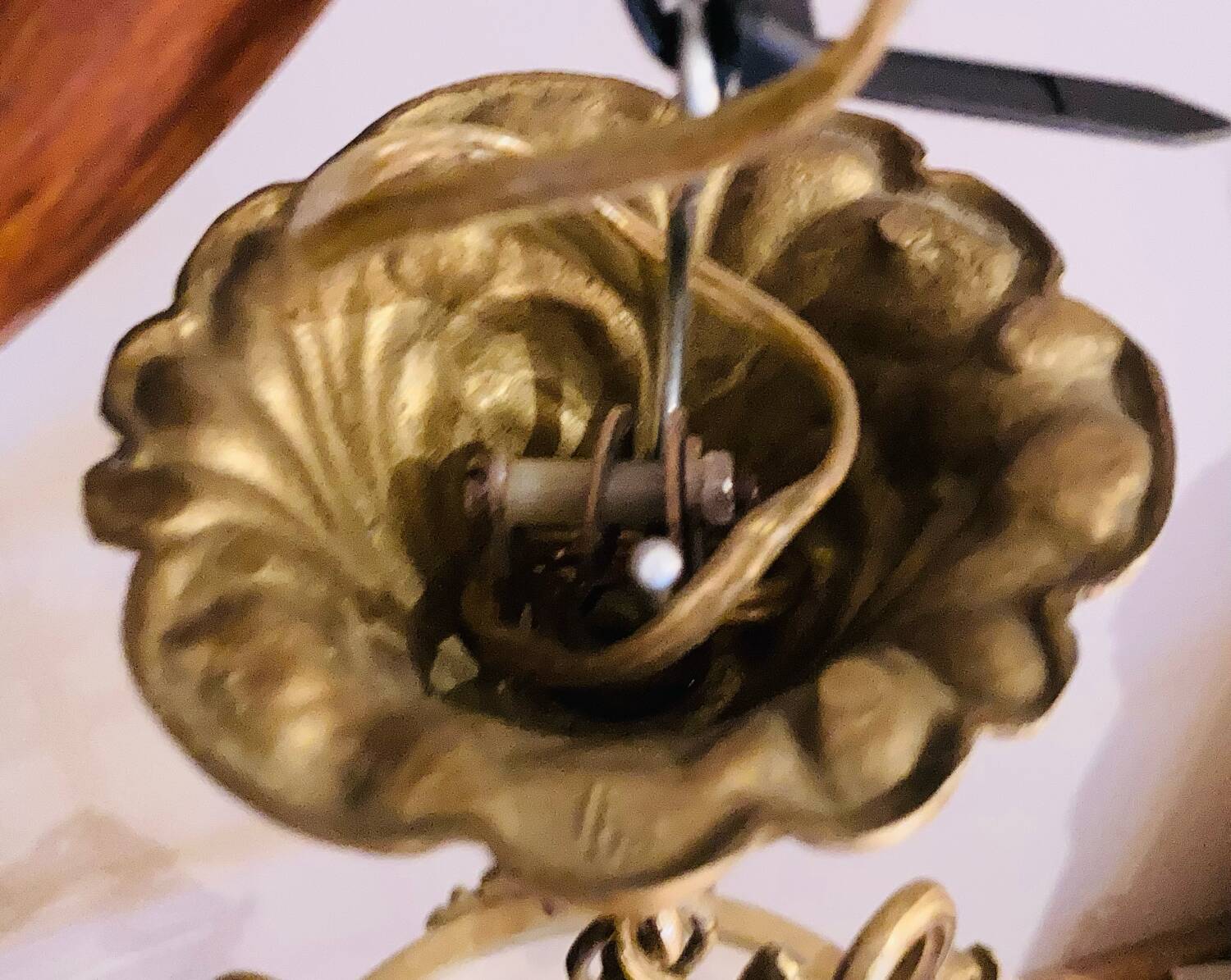 Large round St Louis XV corridor lantern from the mid-20th century in gilded bronze