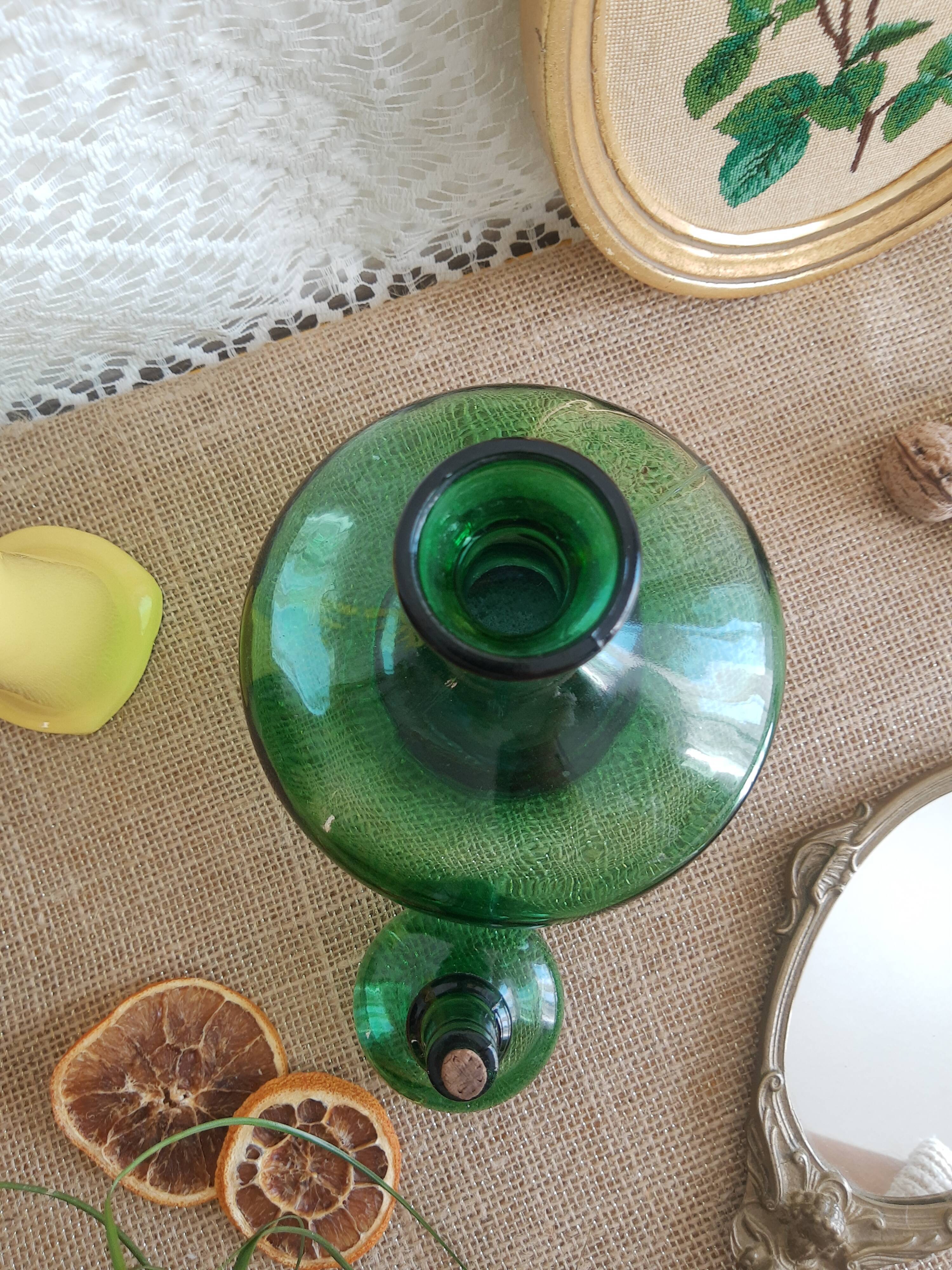 Carafe bouteille en verre, verte made in italy