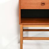 Scandinavian box-form bedside table in teak, 1960s