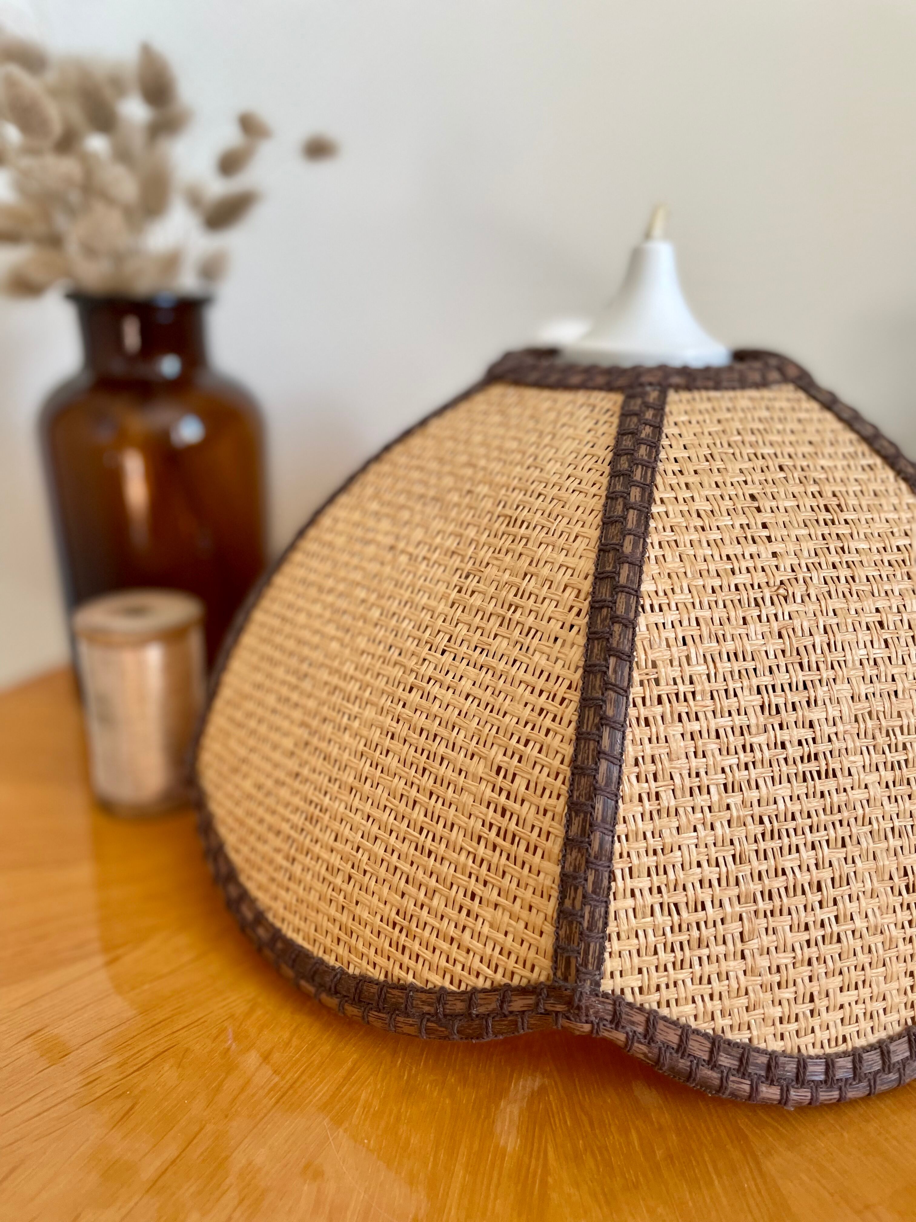 Suspension en rotin vintage forme fleur