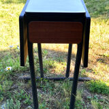 Table formica feet tubes bar