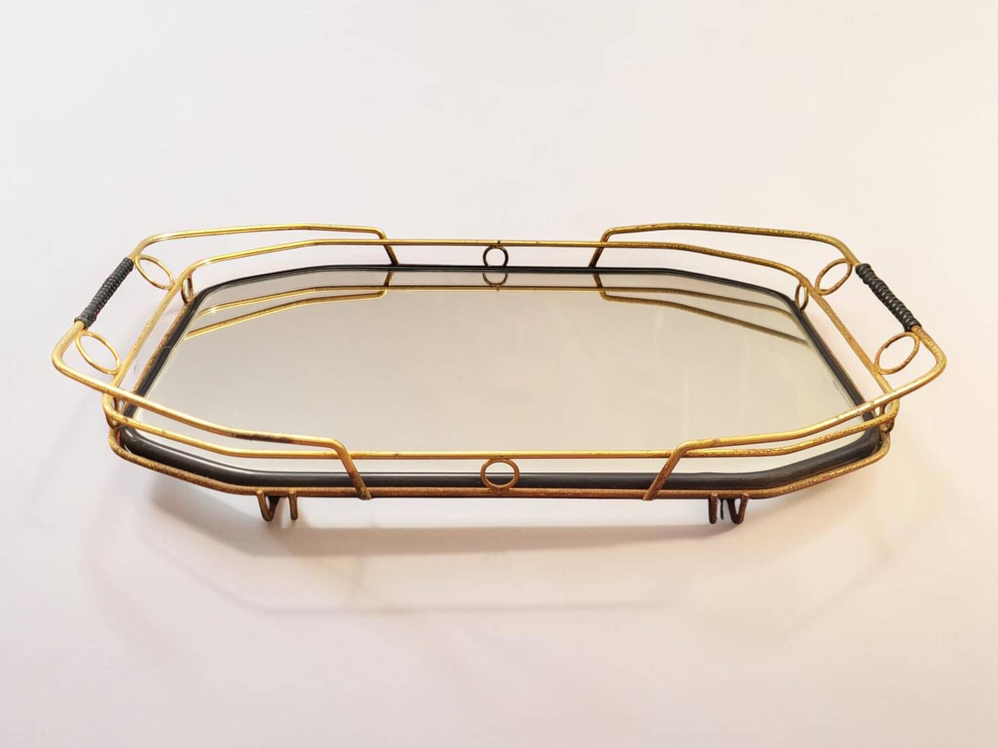 Vintage mirror plateau with gallery