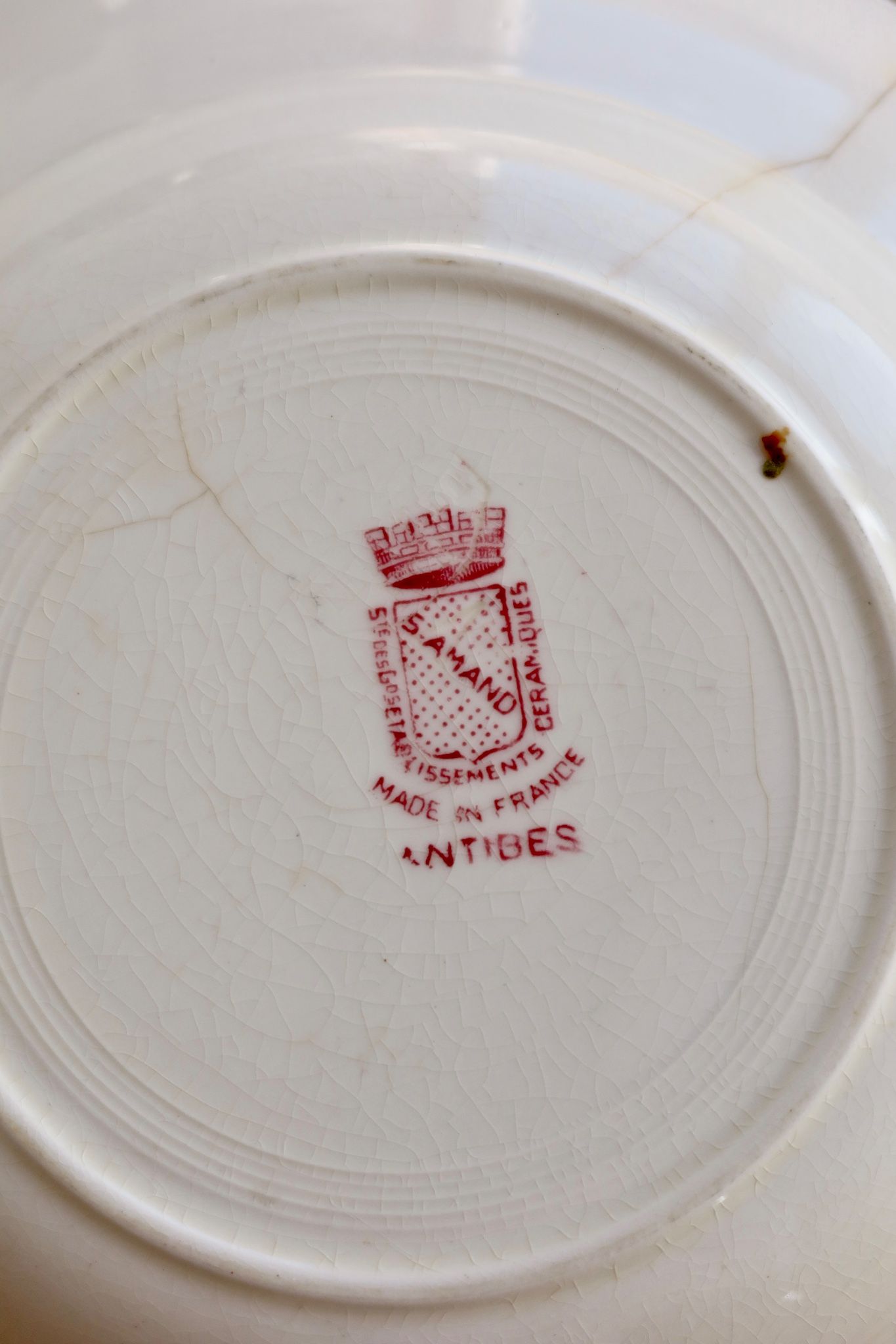 Vintage hollow plate from Saint-Amand, ironstone, Antibes design.