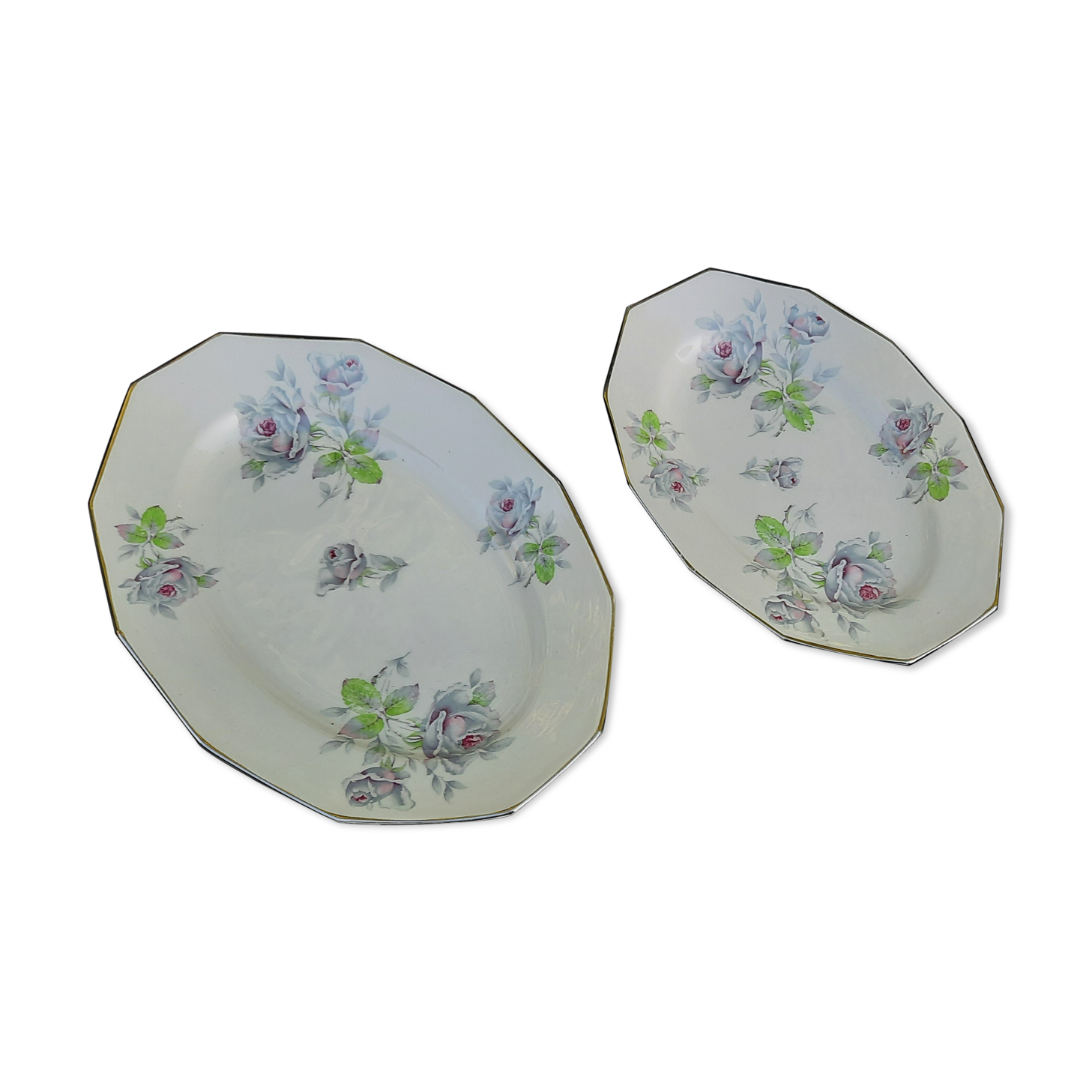 2 porcelain oval dishes