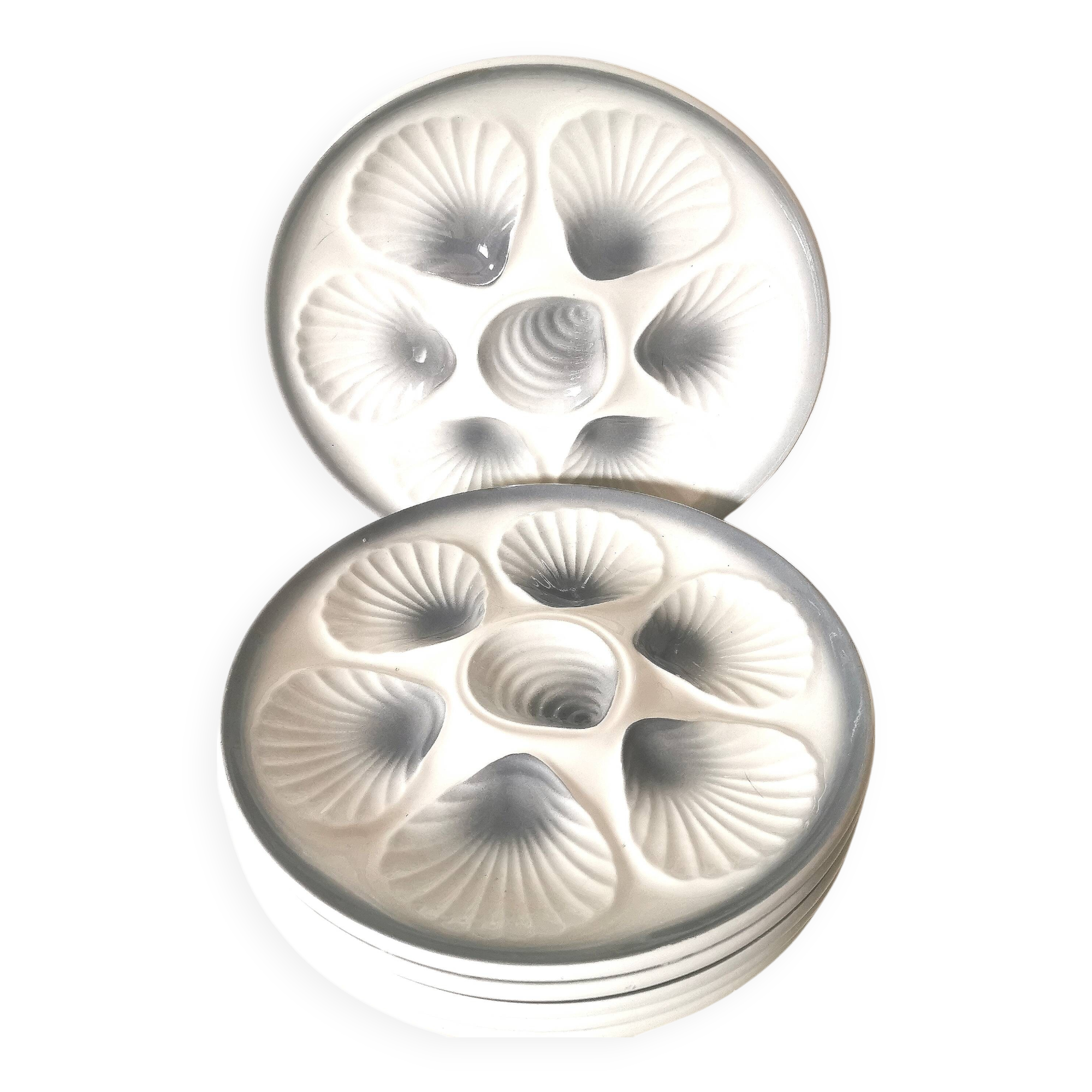 Plates, oyster dish, gray and white, Moulin des Loups ceramic