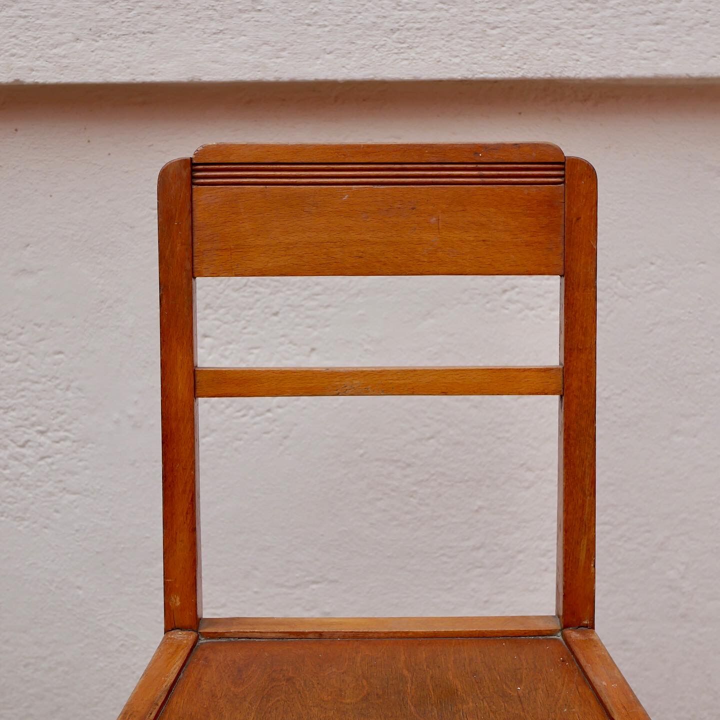 Série de 4 chaises bistrot en bois
