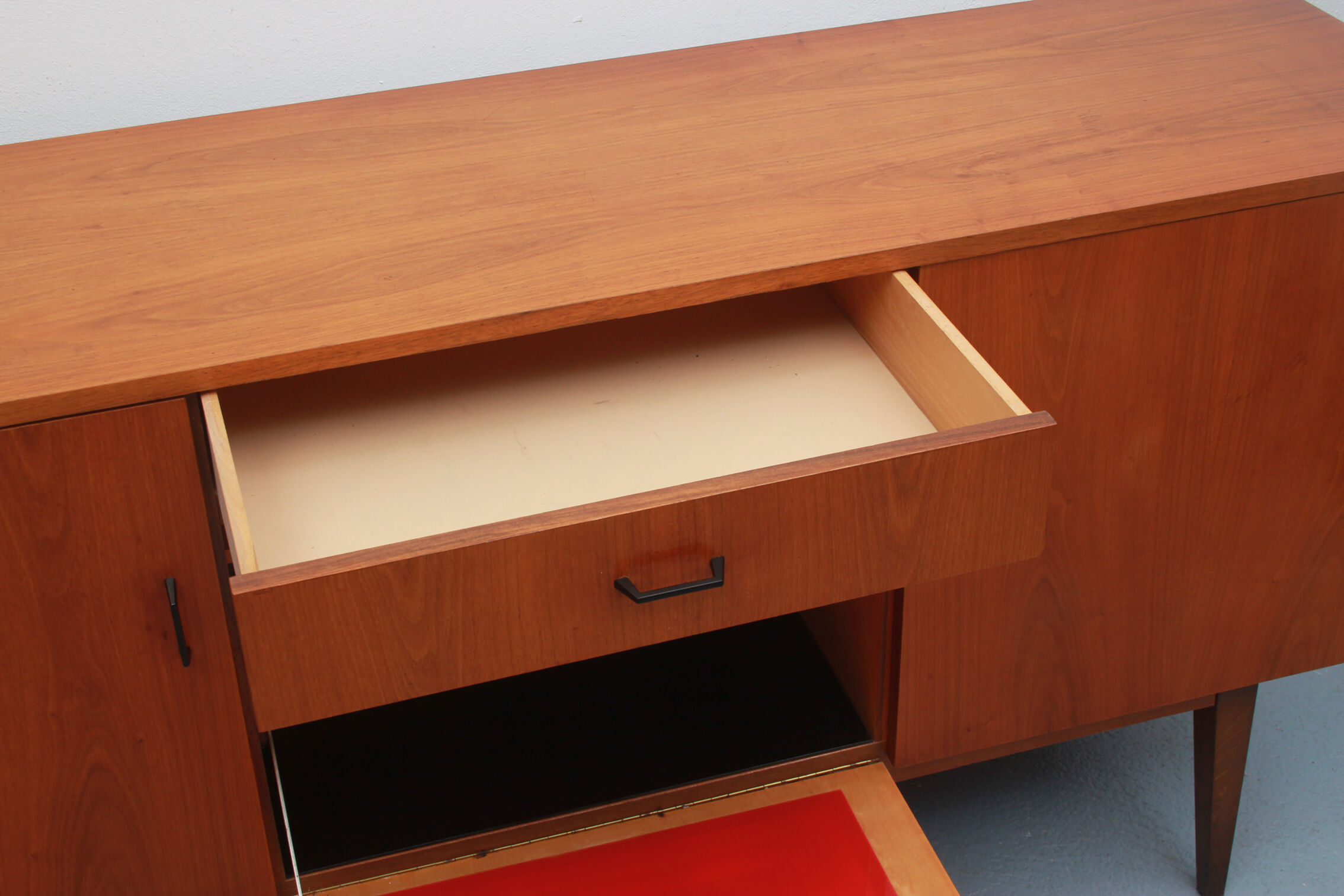 1960s sideboard in walnut with bar case