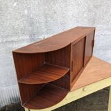 Wall shelf