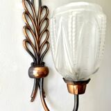Paire d'appliques Art Déco, cuivre et verre dépoli