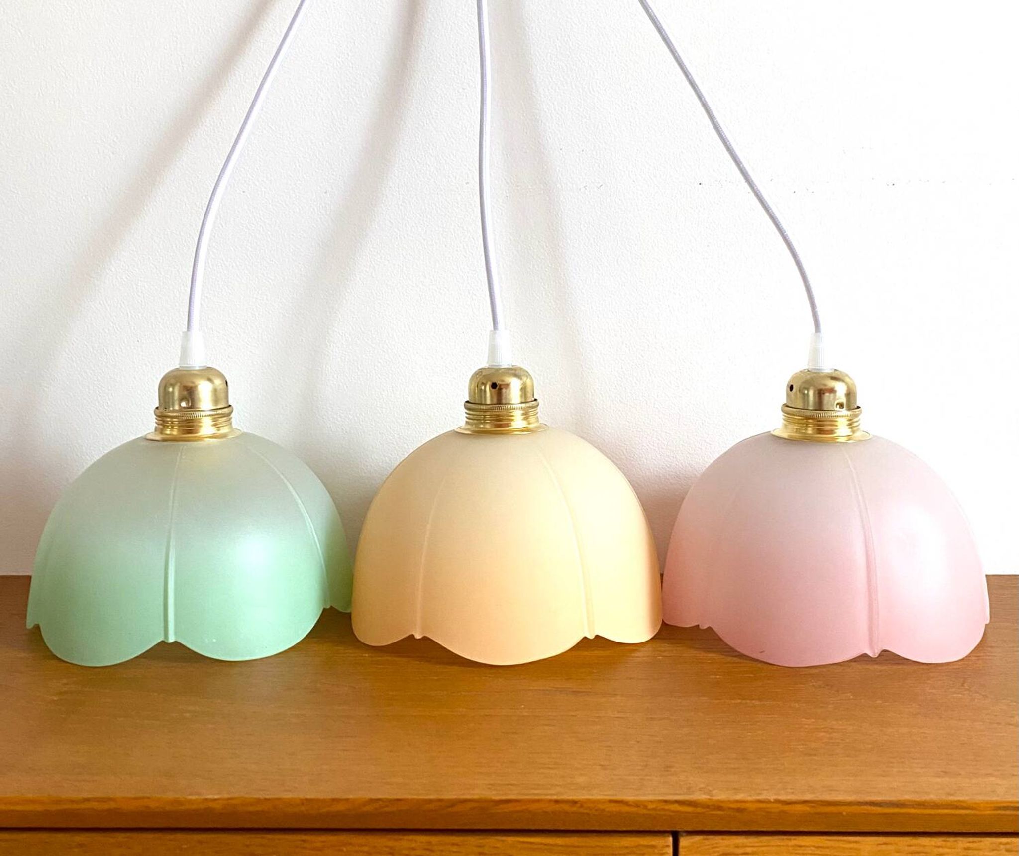 Set of 3 multicoloured hanging decorations