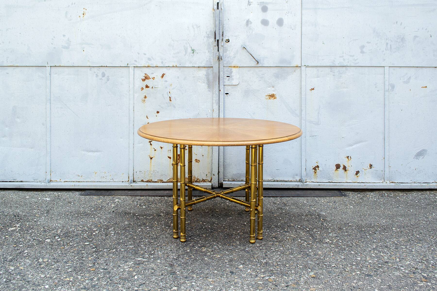 Struttura in ottone lavorato e piano in legno Italia, 1970