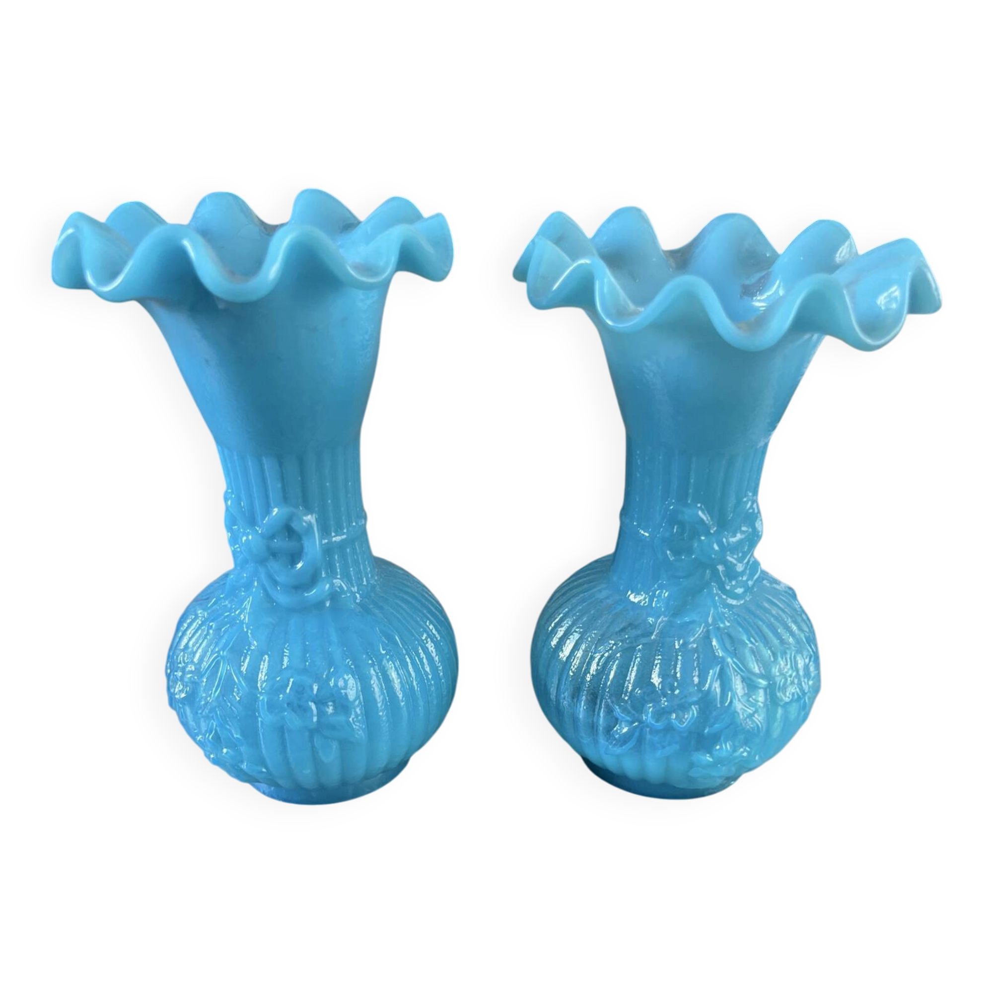Set of 2 opaline vases