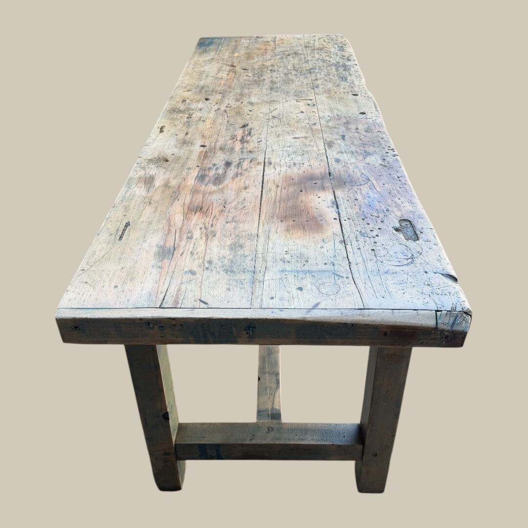 Blue patina beech drawer console established in 1940.