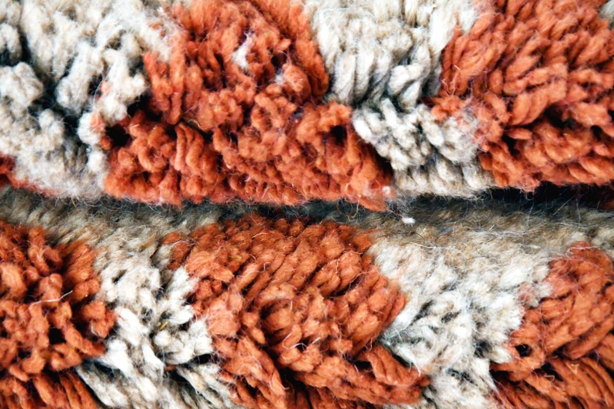 Beni Ouarain checkerboard rug Grey/Brown