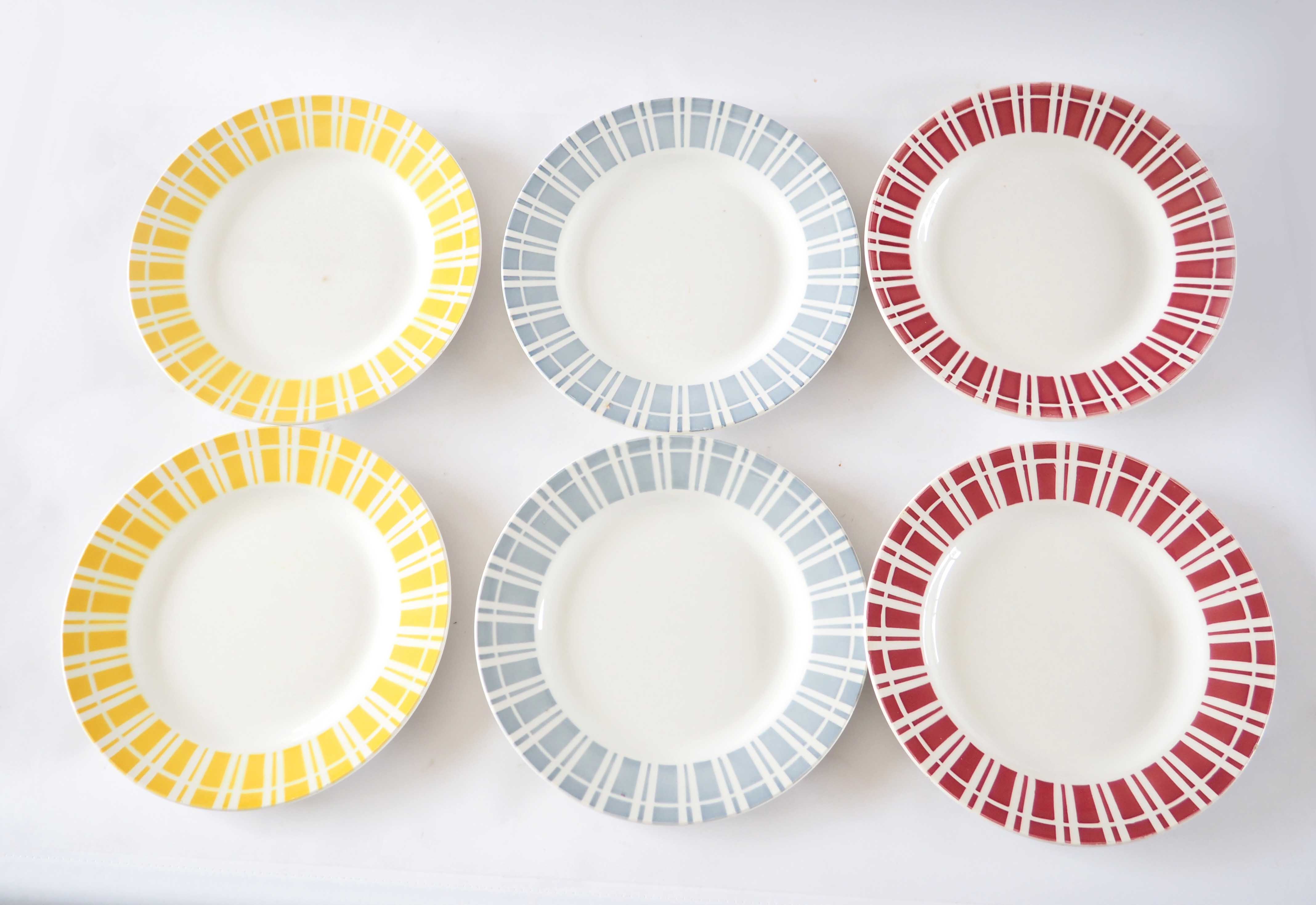 6 multicolored Digoin flat plates