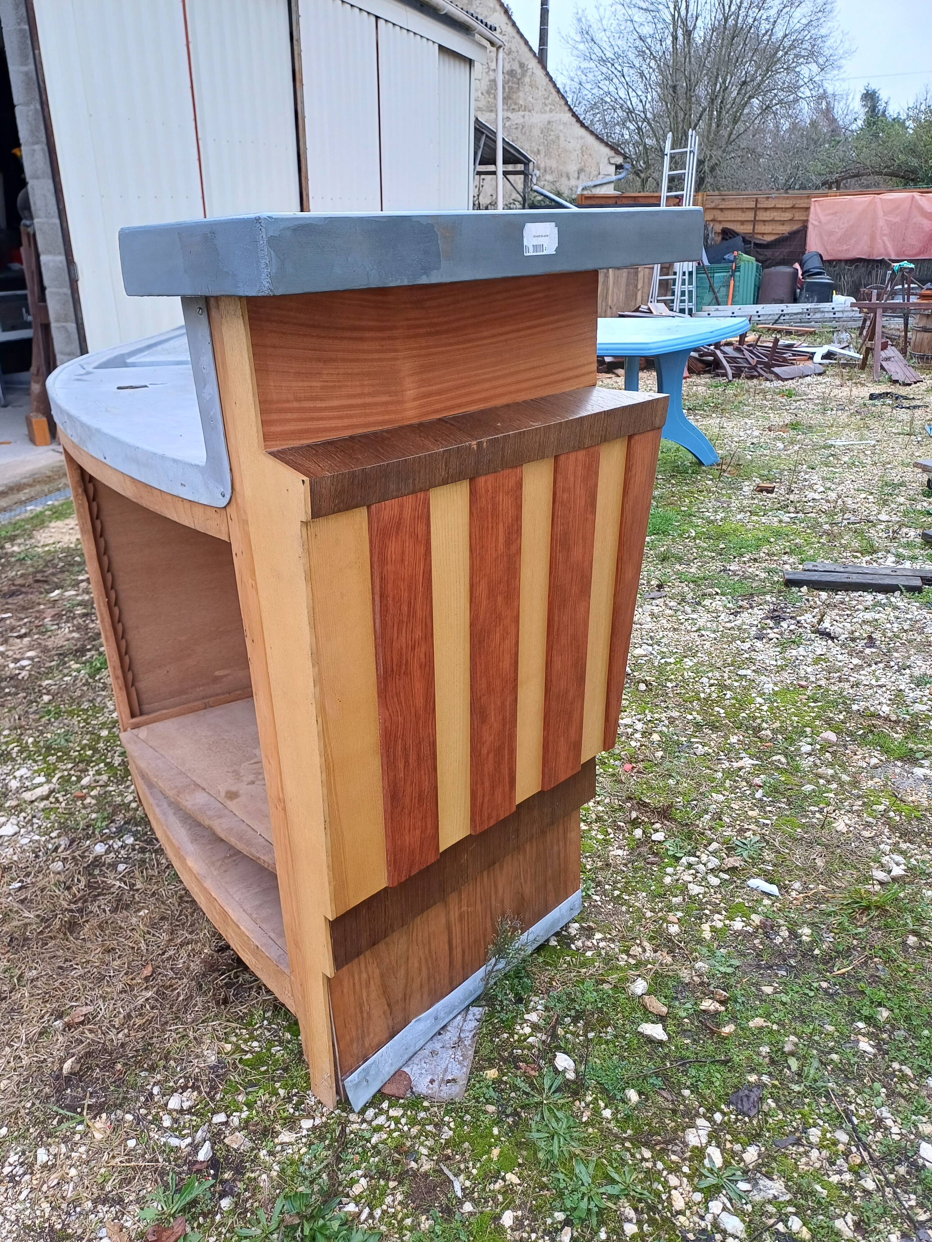 Mr. Bazin's bar counter in Limoges
