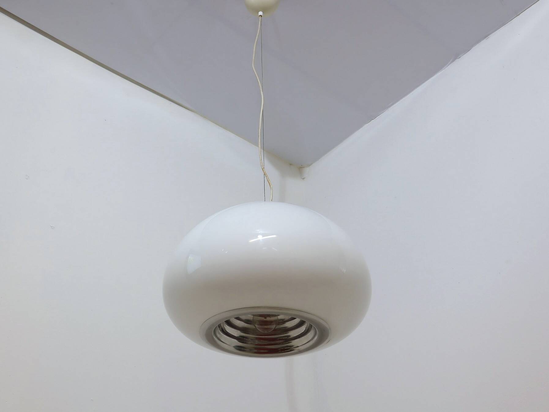 Vintage Black & White pendant glass lamp, Flos 1965