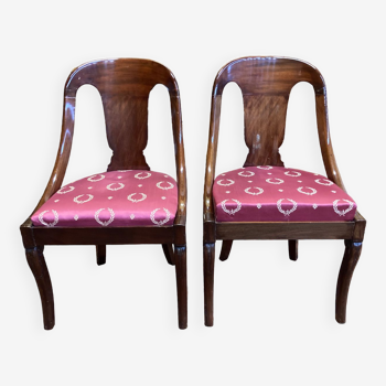 Pair of gondola chairs